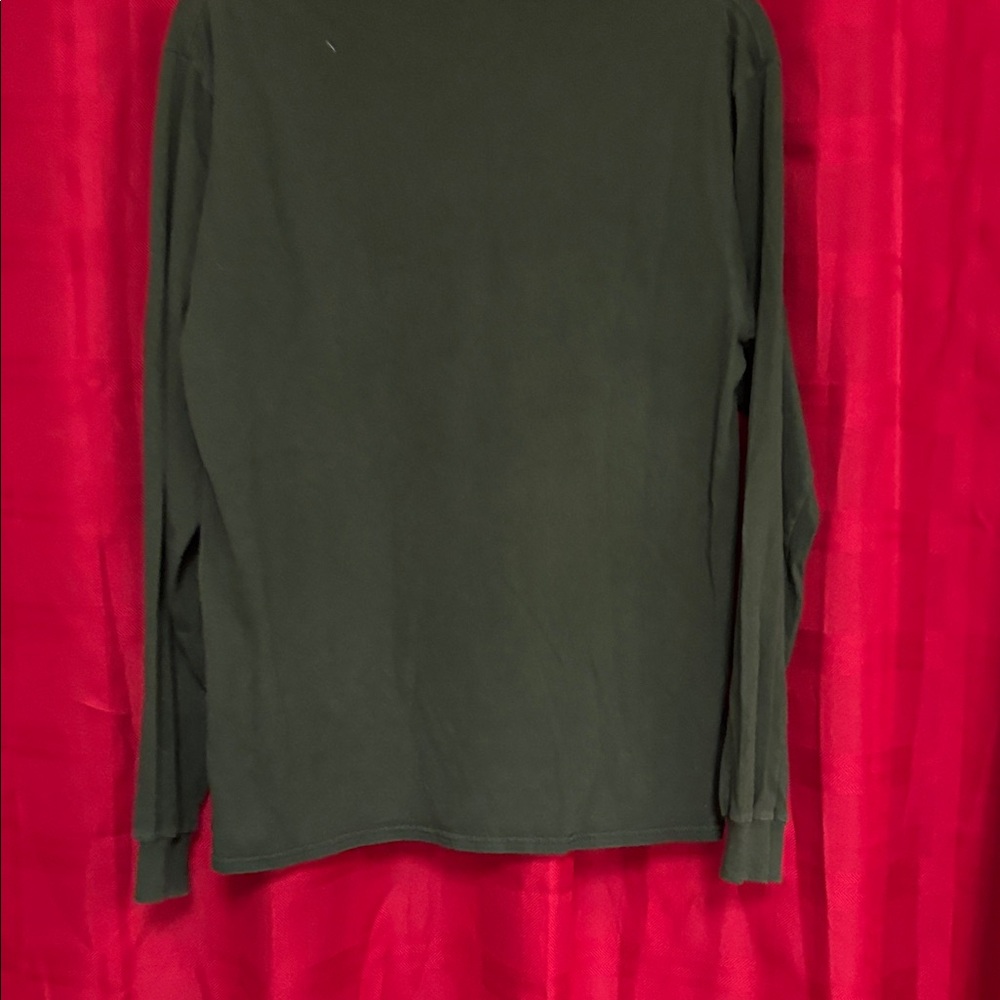 Realtree Dark Green Camo Outfitters Shirt - Picture 3 of 4